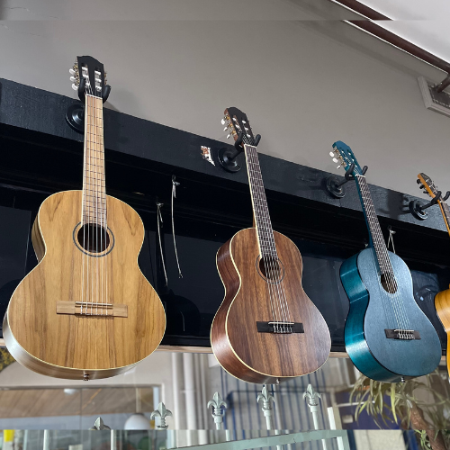 Martinez "Slim Jim" 3/4 Size Student Nylon Classical Guitar Pack w/Gig Bag, Tuner, Strap, and Picks - Rosewood